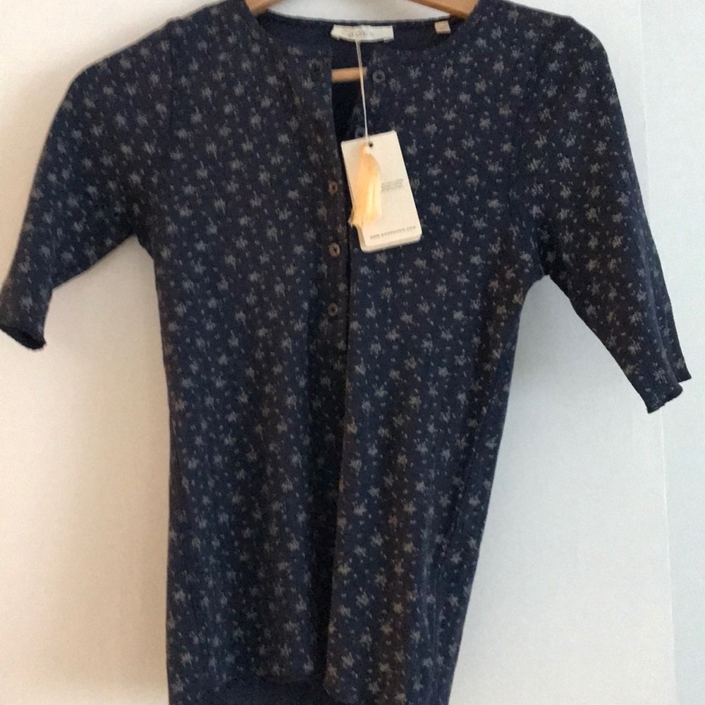 NWT Small Doen Lucia Tee in Navy windswept floral